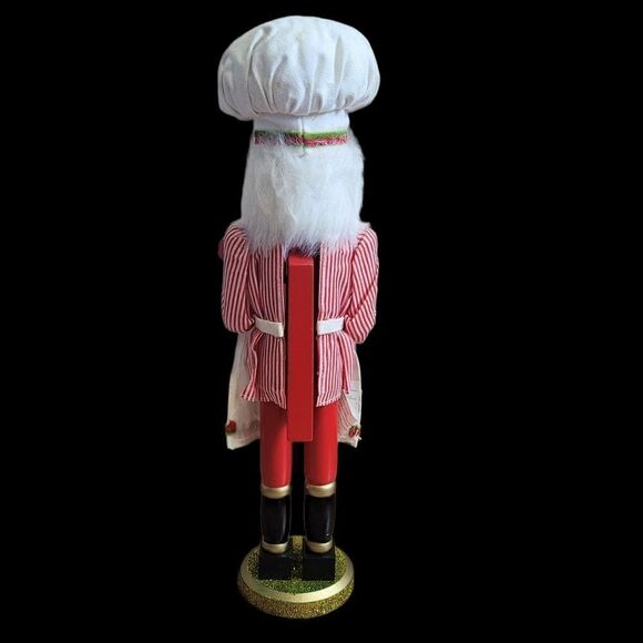 Baker/ chef nutcracker   - Picture 2 of 3